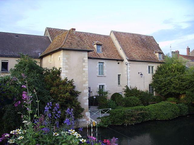 Cosne-Cours-sur-Loire - Immobilier - CENTURY 21 Agence Ducreux - Musée_de_la_Loire