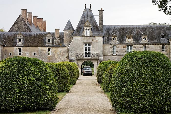Cosne-Cours-sur-Loire - Immobilier - CENTURY 21 Agence Ducreux - Suilly-la-Tour_-_Château_des_Granges