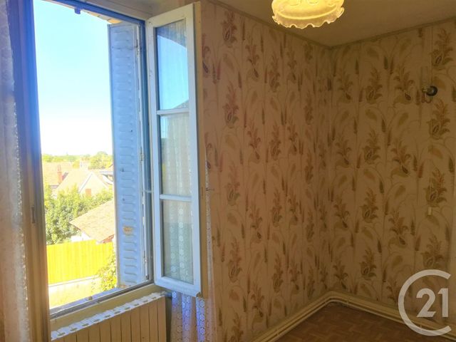 Afficher la photo en grand maison à vendre - 4 pièces - 58.0 m2 - STE GEMME EN SANCERROIS - 18 - CENTRE - Century 21 Agence Ducreux