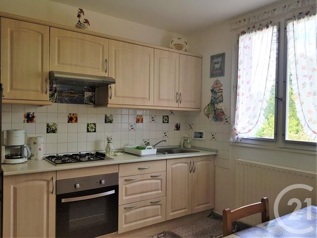 Afficher la photo en grand maison à vendre - 5 pièces - 90.5 m2 - COSNE COURS SUR LOIRE - 58 - BOURGOGNE - Century 21 Agence Ducreux