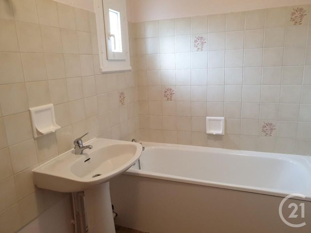 Afficher la photo en grand maison à vendre - 4 pièces - 90.0 m2 - COSNE COURS SUR LOIRE - 58 - BOURGOGNE - Century 21 Agence Ducreux