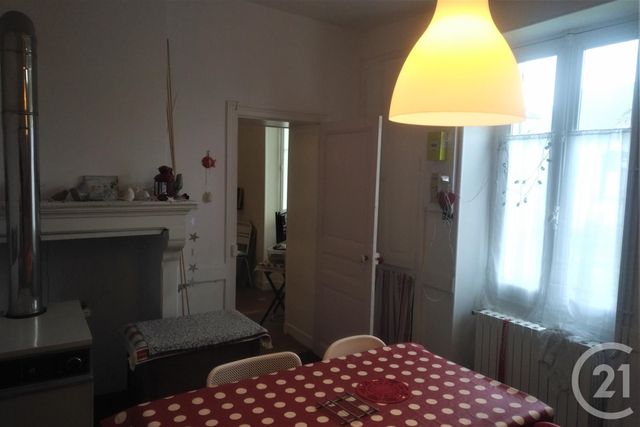 Afficher la photo en grand maison à vendre - 3 pièces - 55.0 m2 - VEAUGUES - 18 - CENTRE - Century 21 Agence Ducreux