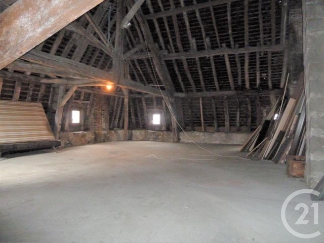 Afficher la photo en grand immeuble à vendre - 151.0 m2 - POUILLY SUR LOIRE - 58 - BOURGOGNE - Century 21 Agence Ducreux