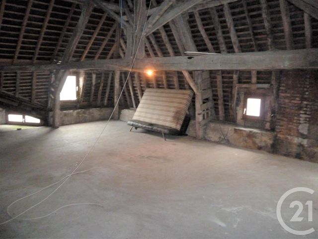 Afficher la photo en grand immeuble à vendre - 151.0 m2 - POUILLY SUR LOIRE - 58 - BOURGOGNE - Century 21 Agence Ducreux