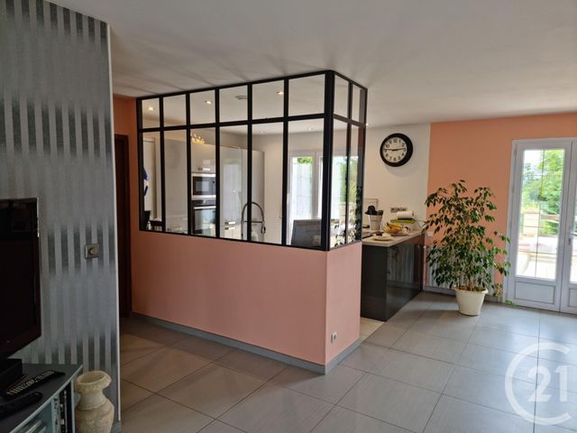maison à vendre - 6 pièces - 108.0 m2 - THAUVENAY - 18 - CENTRE - Century 21 Agence Ducreux maison à vendre - 6 pièces - 108.0 m2 - THAUVENAY - 18 - CENTRE - Century 21 Agence Ducreux