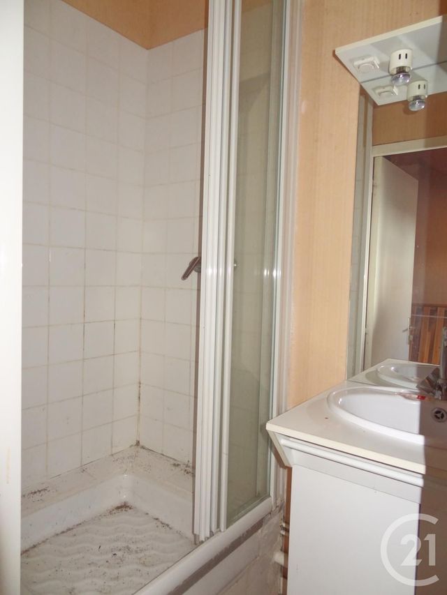 maison à vendre - 17 pièces - 300.0 m2 - NEUVY SUR LOIRE - 58 - BOURGOGNE - Century 21 Agence Ducreux maison à vendre - 17 pièces - 300.0 m2 - NEUVY SUR LOIRE - 58 - BOURGOGNE - Century 21 Agence Ducreux