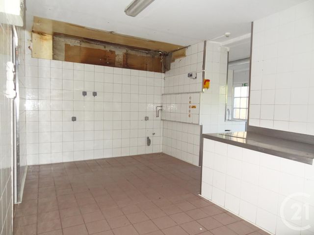maison à vendre - 17 pièces - 300.0 m2 - NEUVY SUR LOIRE - 58 - BOURGOGNE - Century 21 Agence Ducreux maison à vendre - 17 pièces - 300.0 m2 - NEUVY SUR LOIRE - 58 - BOURGOGNE - Century 21 Agence Ducreux