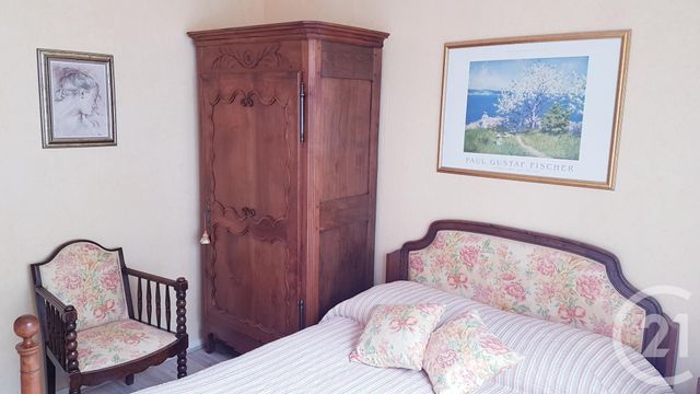 appartement à vendre - 2 pièces - 33.2 m2 - COSNE COURS SUR LOIRE - 58 - BOURGOGNE - Century 21 Agence Ducreux appartement à vendre - 2 pièces - 33.2 m2 - COSNE COURS SUR LOIRE - 58 - BOURGOGNE - Century 21 Agence Ducreux