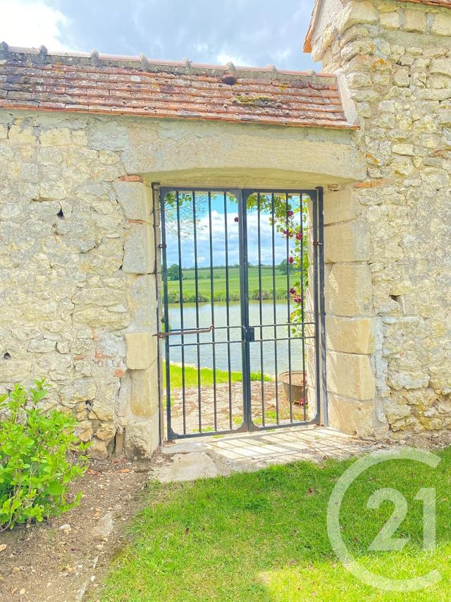 maison à vendre - 7 pièces - 281.0 m2 - ST PERE - 58 - BOURGOGNE - Century 21 Agence Ducreux maison à vendre - 7 pièces - 281.0 m2 - ST PERE - 58 - BOURGOGNE - Century 21 Agence Ducreux