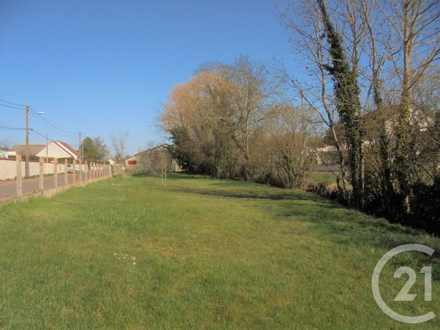 terrain à vendre - 960.0 m2 - COSNE COURS SUR LOIRE - 58 - BOURGOGNE - Century 21 Agence Ducreux