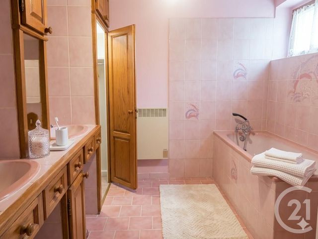 maison à vendre - 8 pièces - 187.0 m2 - BOUHY - 58 - BOURGOGNE - Century 21 Agence Ducreux