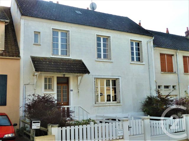 maison à vendre - 6 pièces - 151.0 m2 - NEUVY SUR LOIRE - 58 - BOURGOGNE - Century 21 Agence Ducreux