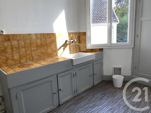 maison à vendre - 4 pièces - 91.67 m2 - COSNE COURS SUR LOIRE - 58 - BOURGOGNE - Century 21 Agence Ducreux