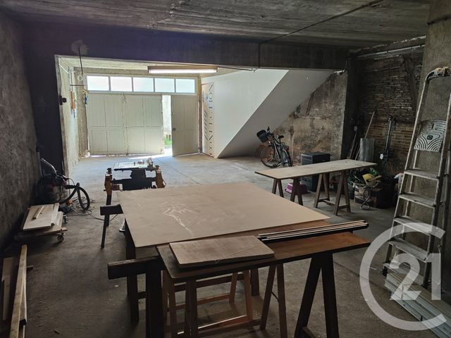 maison à vendre - 4 pièces - 125.0 m2 - COSNE COURS SUR LOIRE - 58 - BOURGOGNE - Century 21 Agence Ducreux