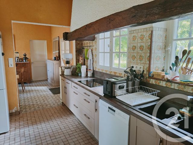 maison à vendre - 7 pièces - 214.5 m2 - LA CHAPELLE MONTLINARD - 18 - CENTRE - Century 21 Agence Ducreux
