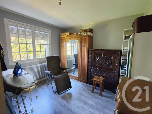 maison à vendre - 7 pièces - 214.5 m2 - LA CHAPELLE MONTLINARD - 18 - CENTRE - Century 21 Agence Ducreux