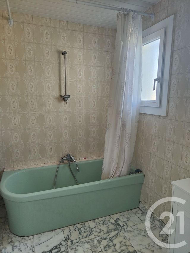 maison à vendre - 5 pièces - 166.0 m2 - POUILLY SUR LOIRE - 58 - BOURGOGNE - Century 21 Agence Ducreux