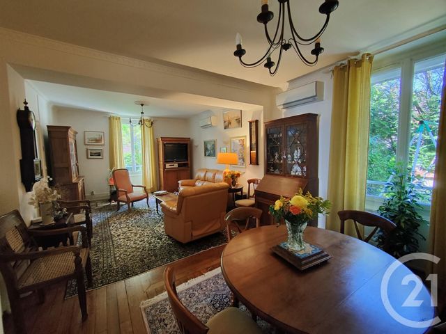 Afficher la photo en grand maison à vendre - 9 pièces - 230.0 m2 - COSNE COURS SUR LOIRE - 58 - BOURGOGNE - Century 21 Agence Ducreux
