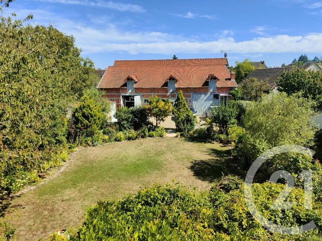 Afficher la photo en grand maison à vendre - 9 pièces - 230.0 m2 - COSNE COURS SUR LOIRE - 58 - BOURGOGNE - Century 21 Agence Ducreux