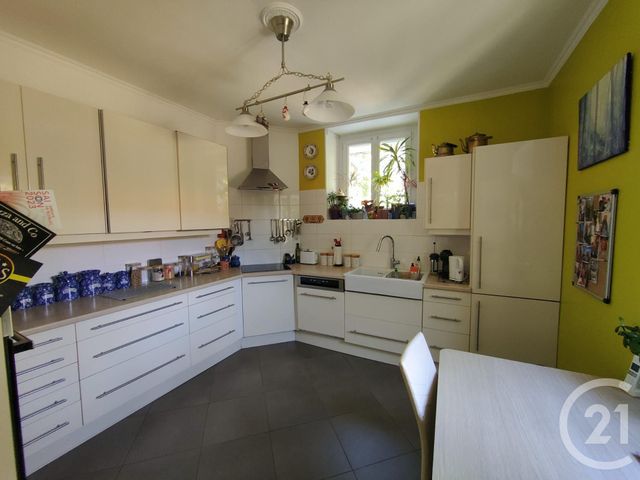 Afficher la photo en grand maison à vendre - 9 pièces - 230.0 m2 - COSNE COURS SUR LOIRE - 58 - BOURGOGNE - Century 21 Agence Ducreux