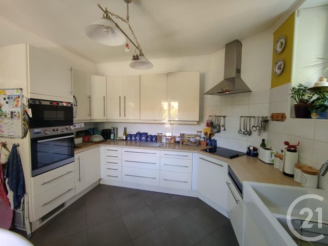 Afficher la photo en grand maison à vendre - 9 pièces - 230.0 m2 - COSNE COURS SUR LOIRE - 58 - BOURGOGNE - Century 21 Agence Ducreux