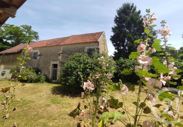 maison à vendre - 4 pièces - 93.0 m2 - SUILLY LA TOUR - 58 - BOURGOGNE - Century 21 Agence Ducreux