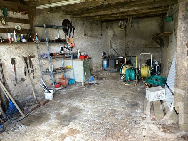 maison à vendre - 9 pièces - 182.0 m2 - SURY EN VAUX - 18 - CENTRE - Century 21 Agence Ducreux