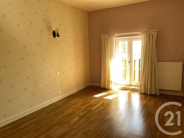 maison à vendre - 9 pièces - 182.0 m2 - SURY EN VAUX - 18 - CENTRE - Century 21 Agence Ducreux