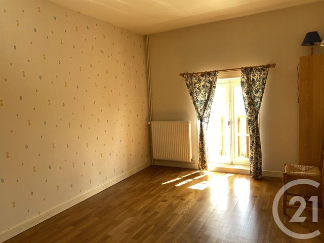 maison à vendre - 9 pièces - 182.0 m2 - SURY EN VAUX - 18 - CENTRE - Century 21 Agence Ducreux