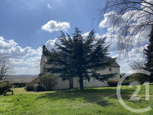 maison à vendre - 9 pièces - 182.0 m2 - SURY EN VAUX - 18 - CENTRE - Century 21 Agence Ducreux