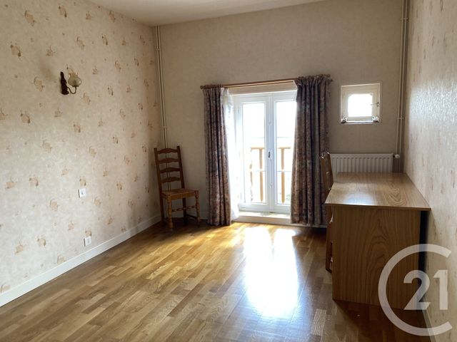 maison à vendre - 9 pièces - 182.0 m2 - SURY EN VAUX - 18 - CENTRE - Century 21 Agence Ducreux