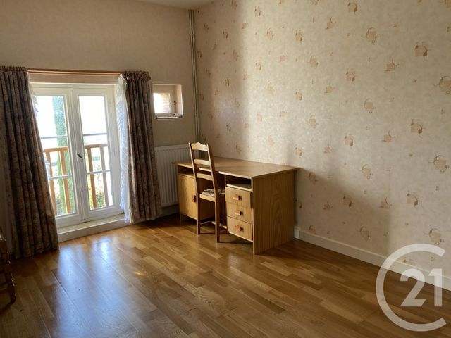 maison à vendre - 9 pièces - 182.0 m2 - SURY EN VAUX - 18 - CENTRE - Century 21 Agence Ducreux