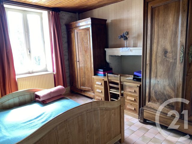 maison à vendre - 9 pièces - 182.0 m2 - SURY EN VAUX - 18 - CENTRE - Century 21 Agence Ducreux