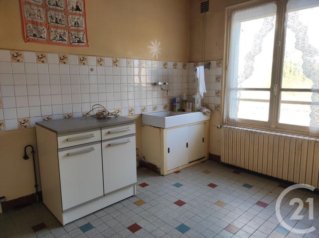 maison à vendre - 4 pièces - 83.0 m2 - DAMPIERRE SOUS BOUHY - 58 - BOURGOGNE - Century 21 Agence Ducreux