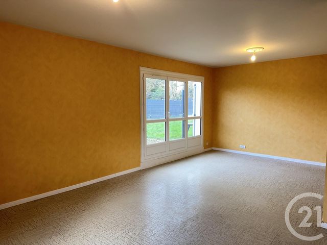 maison à vendre - 6 pièces - 112.1 m2 - LERE - 18 - CENTRE - Century 21 Agence Ducreux