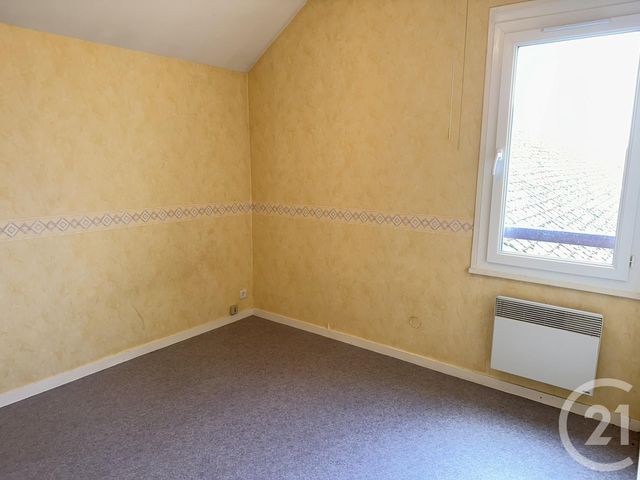 maison à vendre - 6 pièces - 112.1 m2 - LERE - 18 - CENTRE - Century 21 Agence Ducreux