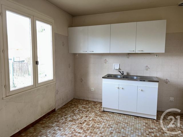 Afficher la photo en grand maison à vendre - 5 pièces - 91.1 m2 - BELLEVILLE SUR LOIRE - 18 - CENTRE - Century 21 Agence Ducreux