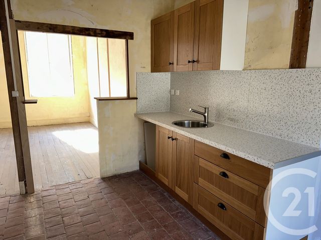 Afficher la photo en grand Appartement F3 à vendre - 3 pièces - 83.0 m2 - DONZY - 58 - BOURGOGNE - Century 21 Agence Ducreux