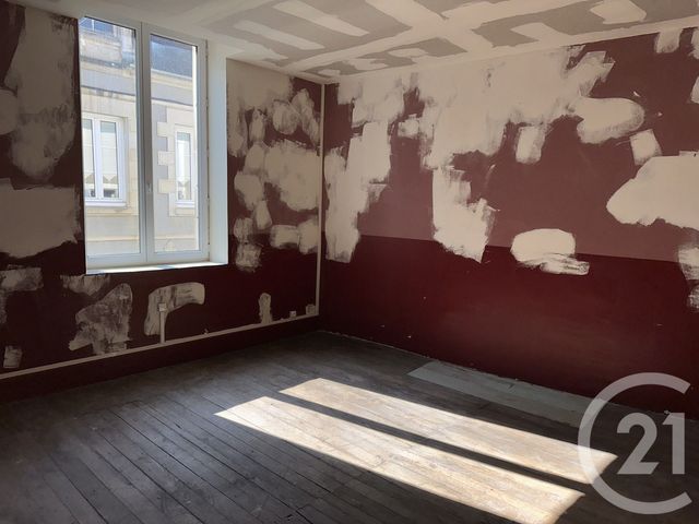 Afficher la photo en grand Appartement F3 à vendre - 3 pièces - 83.0 m2 - DONZY - 58 - BOURGOGNE - Century 21 Agence Ducreux