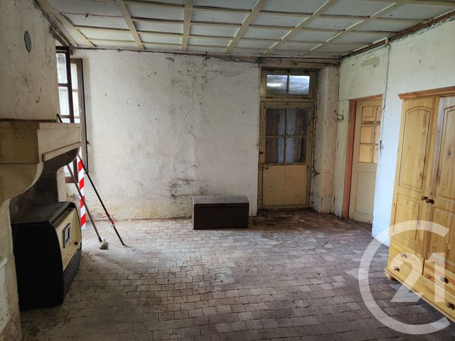 maison à vendre - 3 pièces - 79.0 m2 - ST BOUIZE - 18 - CENTRE - Century 21 Agence Ducreux