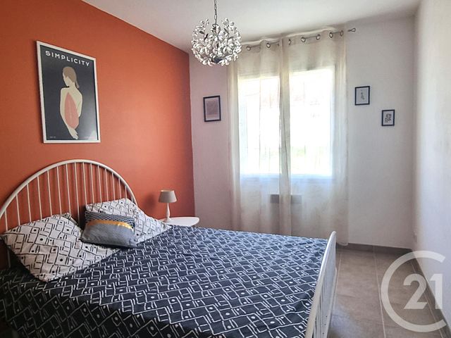 maison à vendre - 5 pièces - 100.0 m2 - VEAUGUES - 18 - CENTRE - Century 21 Agence Ducreux