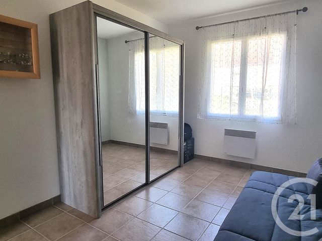 maison à vendre - 5 pièces - 100.0 m2 - VEAUGUES - 18 - CENTRE - Century 21 Agence Ducreux