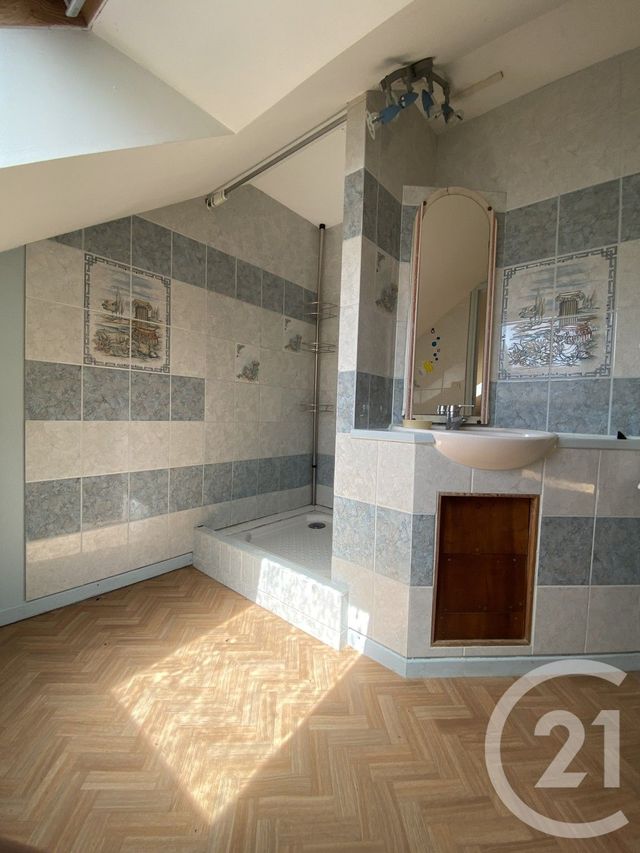 maison à vendre - 6 pièces - 154.0 m2 - BOULLERET - 18 - CENTRE - Century 21 Agence Ducreux