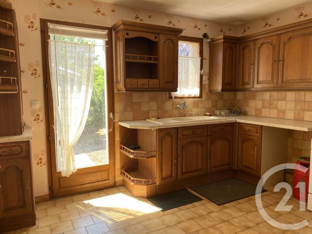 maison à vendre - 6 pièces - 154.0 m2 - BOULLERET - 18 - CENTRE - Century 21 Agence Ducreux