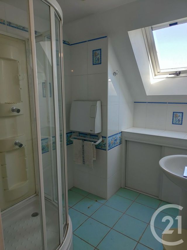 maison à vendre - 7 pièces - 159.1 m2 - COSNE COURS SUR LOIRE - 58 - BOURGOGNE - Century 21 Agence Ducreux