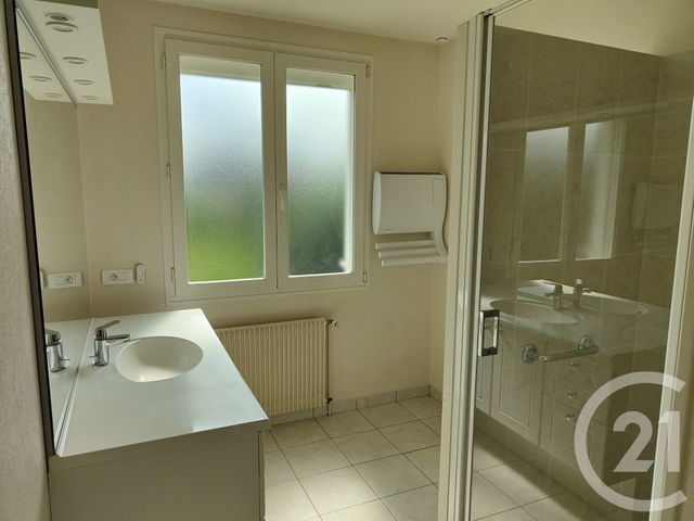 maison à vendre - 7 pièces - 159.1 m2 - COSNE COURS SUR LOIRE - 58 - BOURGOGNE - Century 21 Agence Ducreux