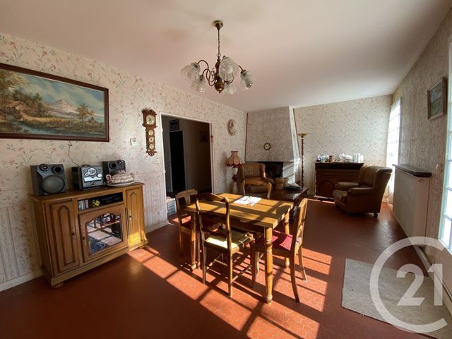 maison à vendre - 5 pièces - 124.0 m2 - COSNE COURS SUR LOIRE - 58 - BOURGOGNE - Century 21 Agence Ducreux