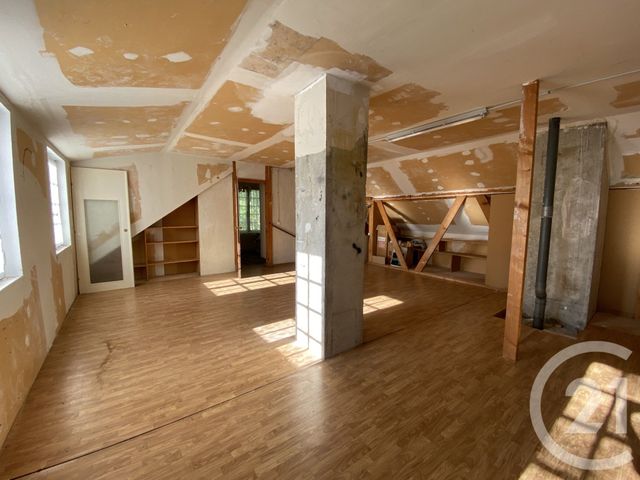 maison à vendre - 5 pièces - 124.0 m2 - COSNE COURS SUR LOIRE - 58 - BOURGOGNE - Century 21 Agence Ducreux