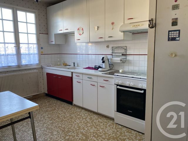maison à vendre - 5 pièces - 124.0 m2 - COSNE COURS SUR LOIRE - 58 - BOURGOGNE - Century 21 Agence Ducreux
