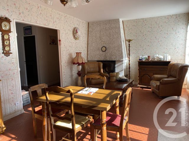 maison à vendre - 5 pièces - 124.0 m2 - COSNE COURS SUR LOIRE - 58 - BOURGOGNE - Century 21 Agence Ducreux